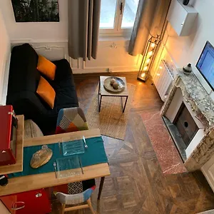 appartement-cosy-centre-historique-avignon.fr-provencehotel.com/